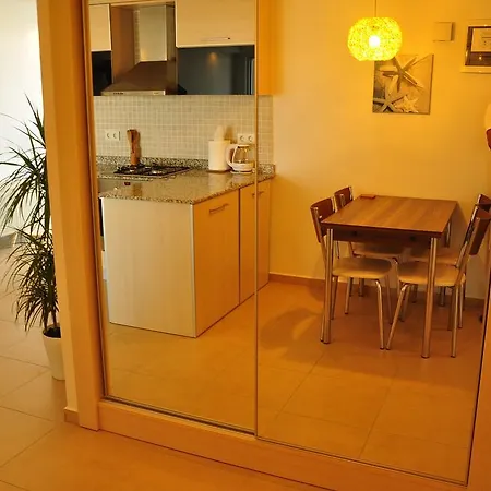 Apartment Babylon Beach
